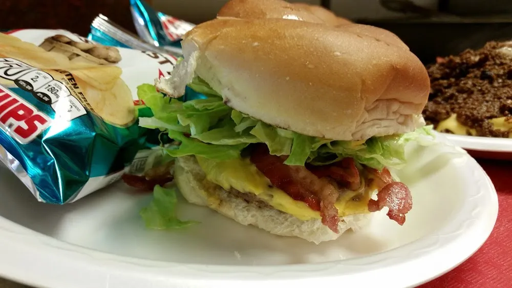 Bacon Cheeseburger